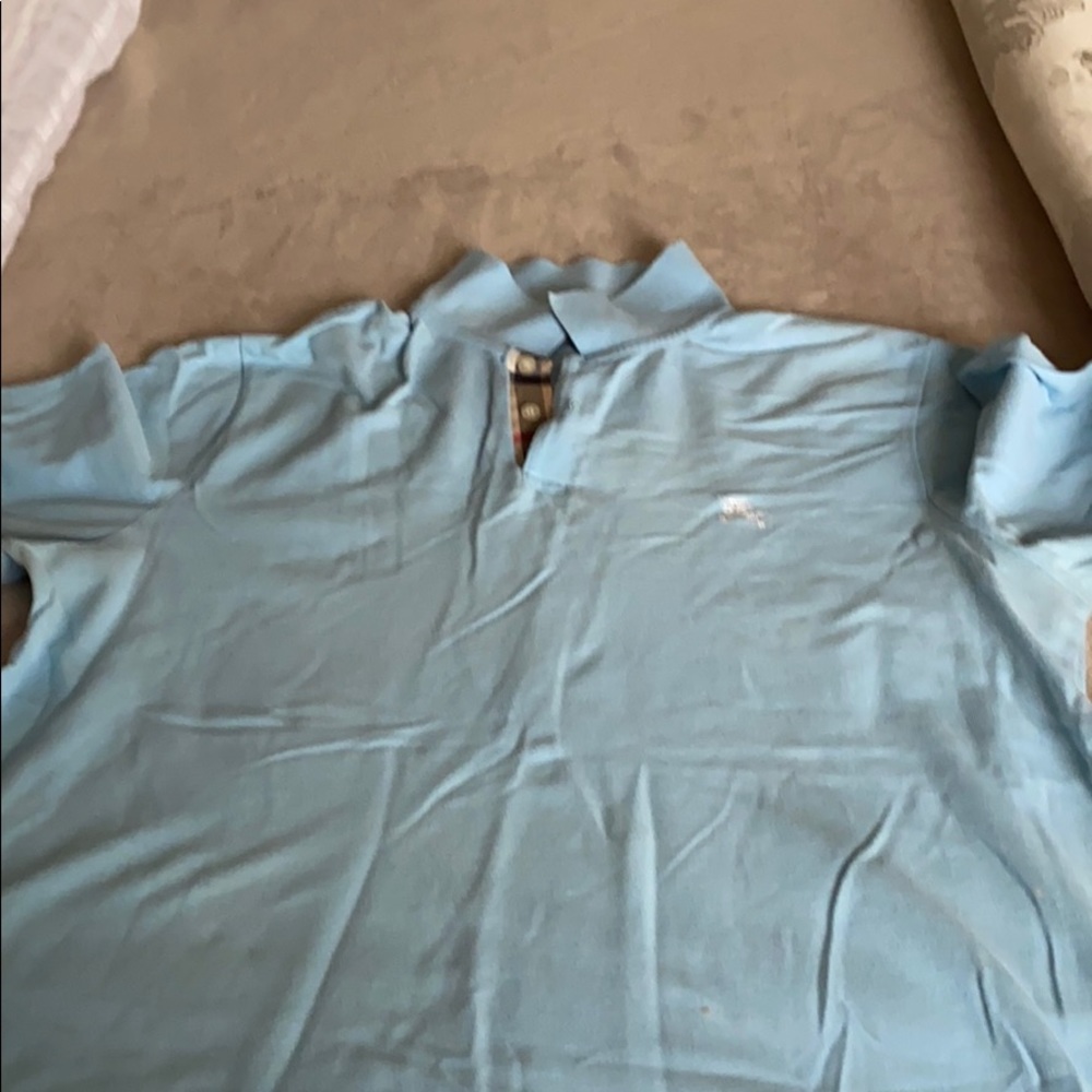 Men’s Burberry polo